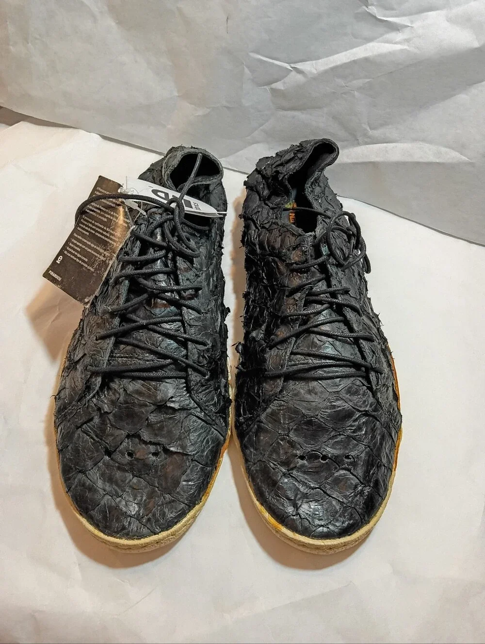 Osklen Mens Authentic Fish Animal Skin Pirarucu Low Top Display Mew shoes